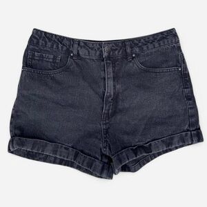 Forever 21 black denim Jean high waist shorts cuffed hem women’s size 28